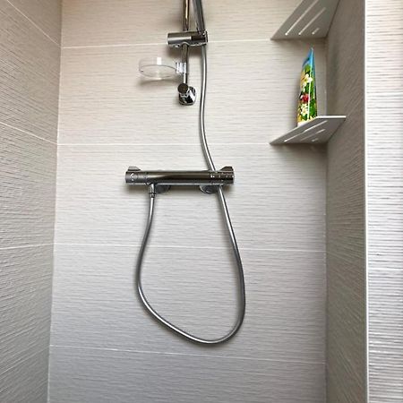Face A La Mer, Bel Appartement 圣纳泽尔 外观 照片